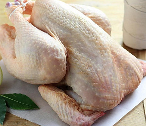 Курица фермерская, заморозка (1,5 - 2,0 кг)